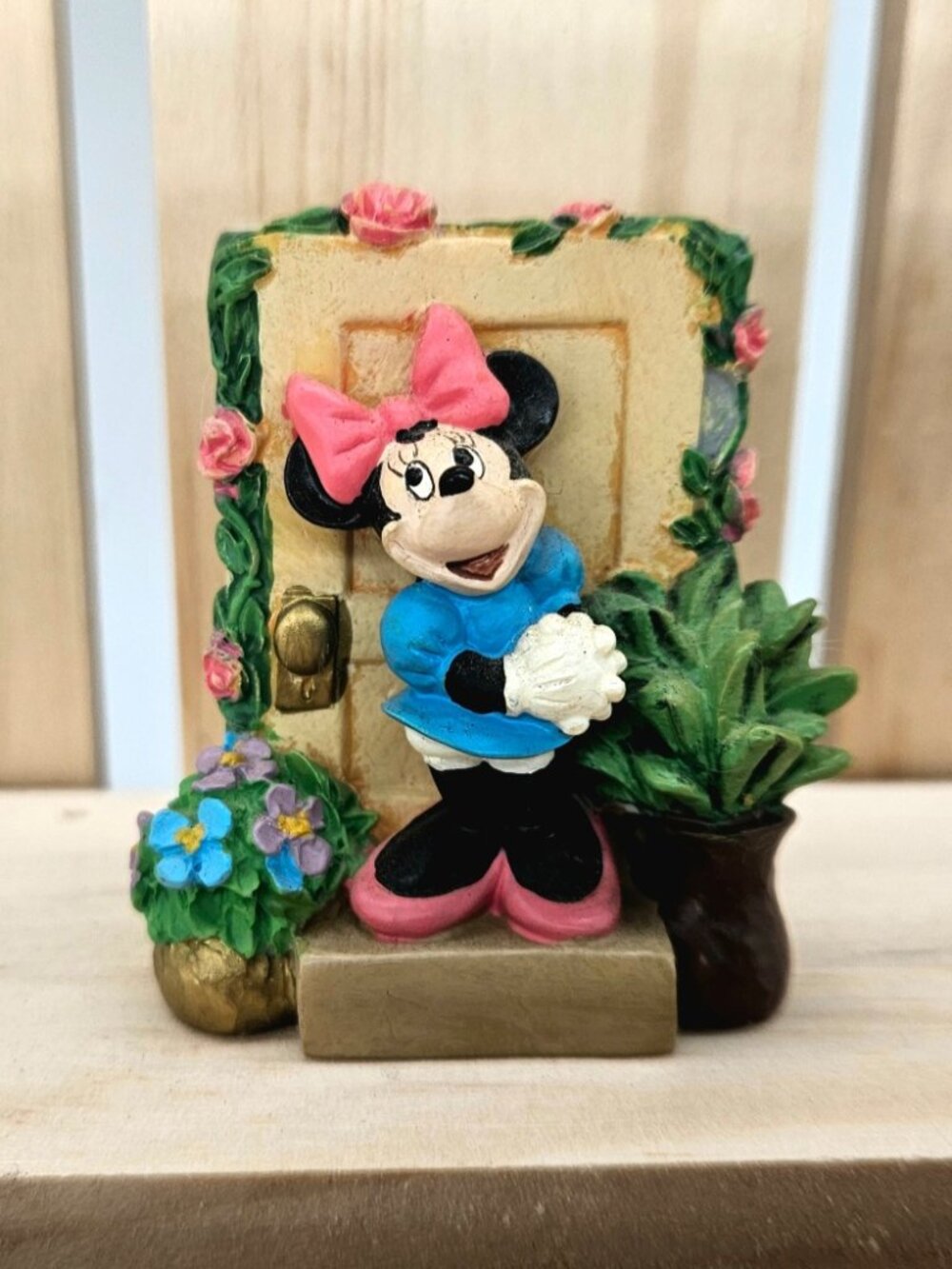 Minnie Mouse - Walt Disney Magic Thimble Collection by Lenox